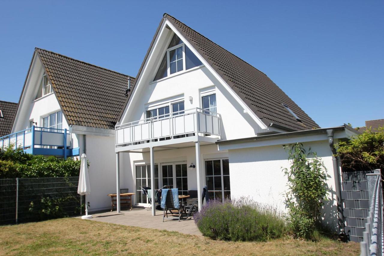Ferienwohnung In Ruhiger Lage Und Mit Balkon - Ferienhaus Solamar Fewo Og เบรเกอ ภายนอก รูปภาพ